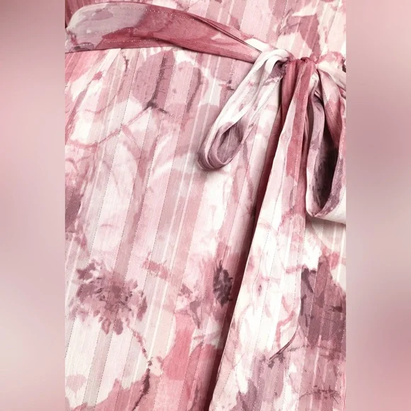 Elegant Pink Floral Maxi Dress - Picture 4 of 8